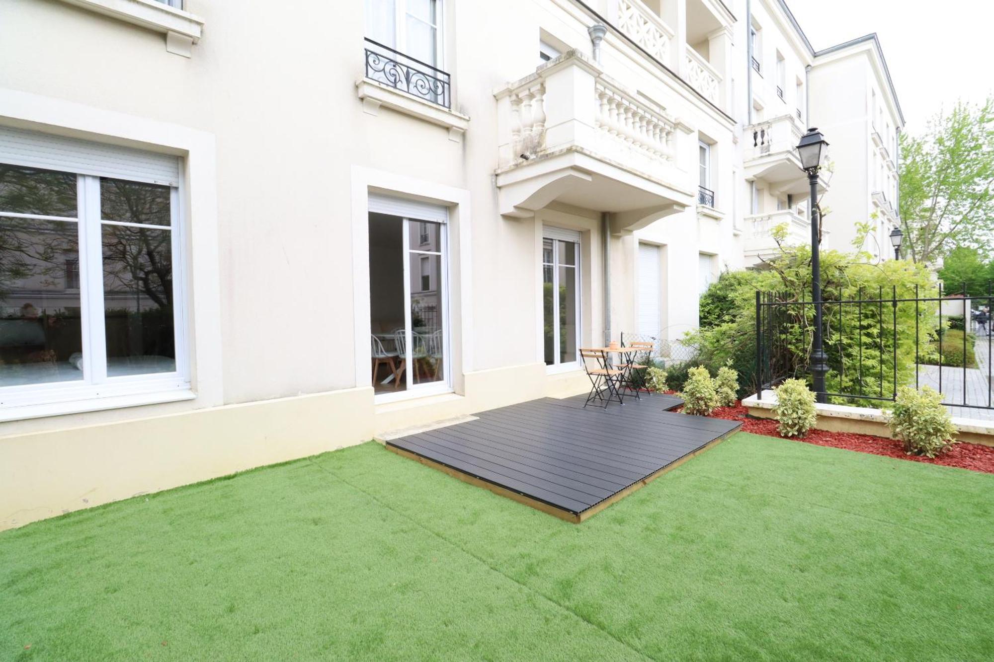 Appartamento La Boheme By Plaza Serris Esterno foto